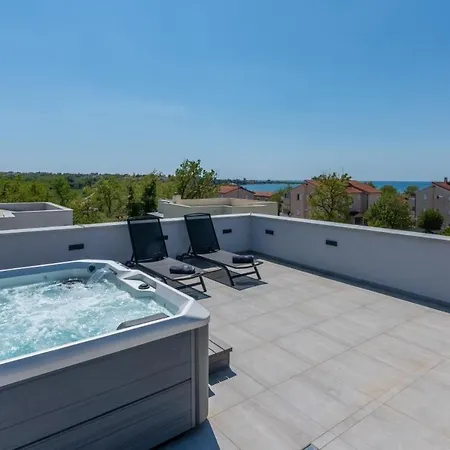 Villa Athos Karigador